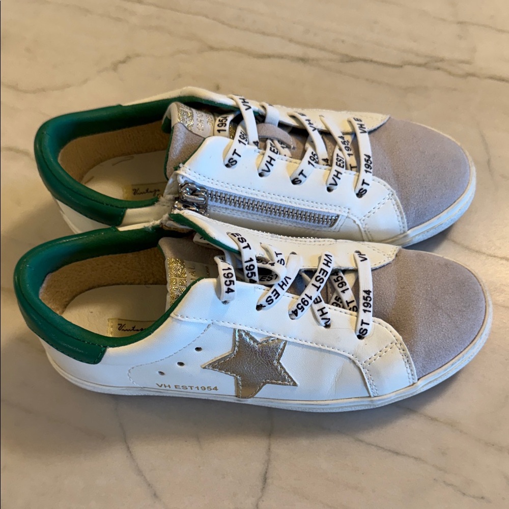 Vintage Havana White and Green Sneakers with Gold Star